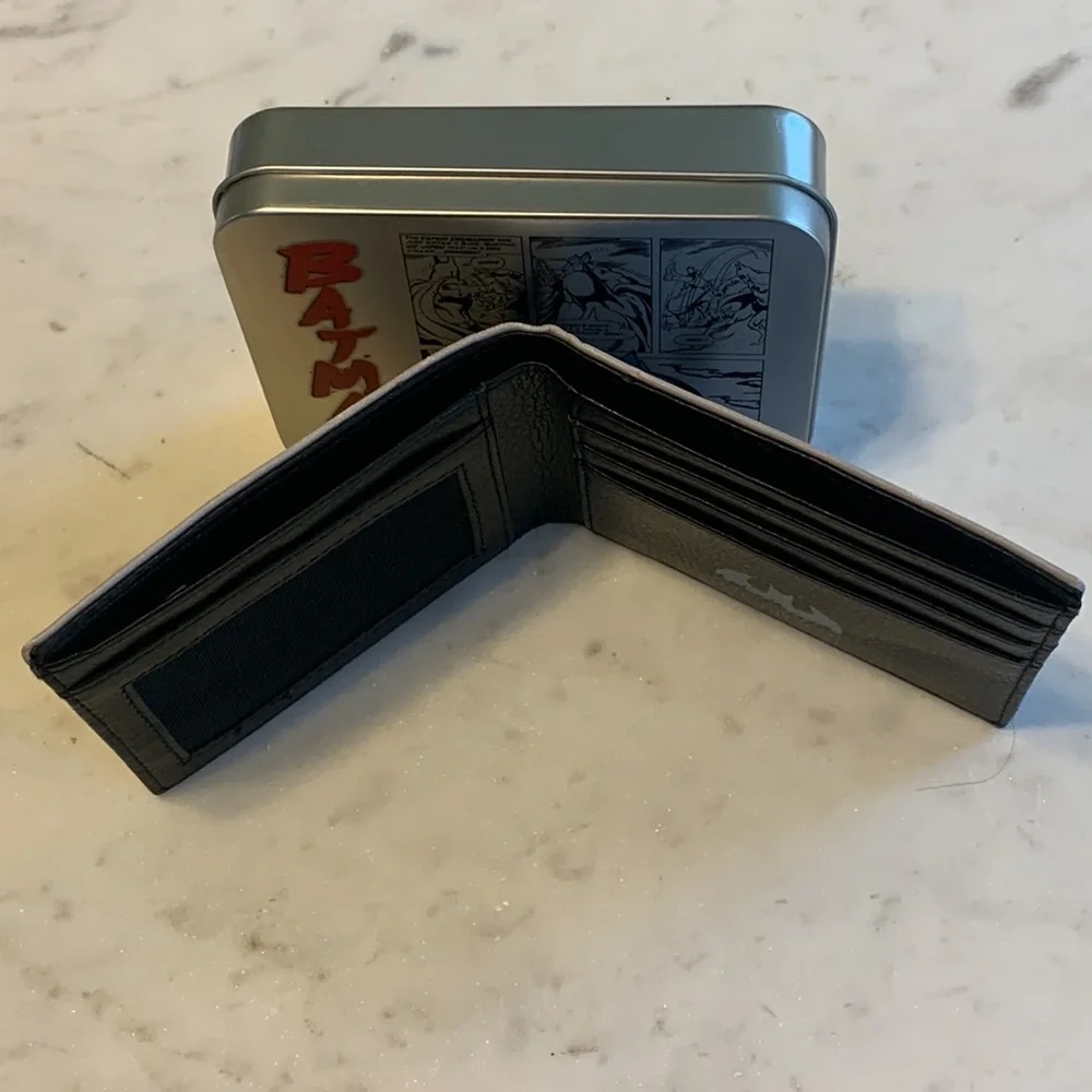 Concept One DC Comics Batman Bifold Wallet in Decorative Tin Case